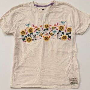 Disney Cream Pocahontas tee